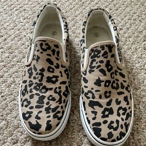 Cheetah Print Slip On Women’s Shoes